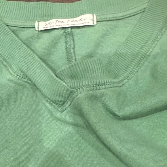 We The Free Green V-Neck Tee - Picture 6 of 14